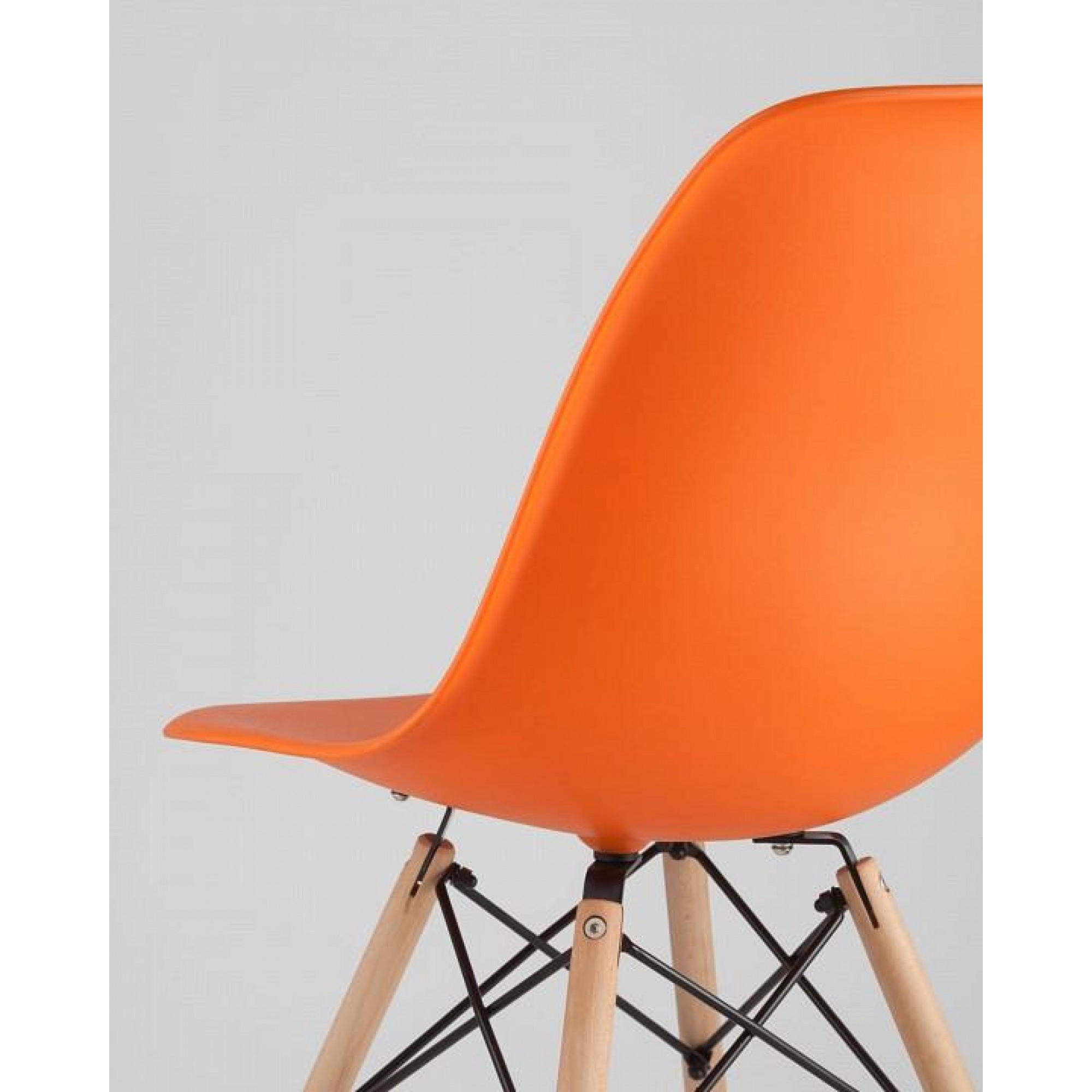 Набор из 4 стульев Eames    SGR_8056PP-ORANGE-X4